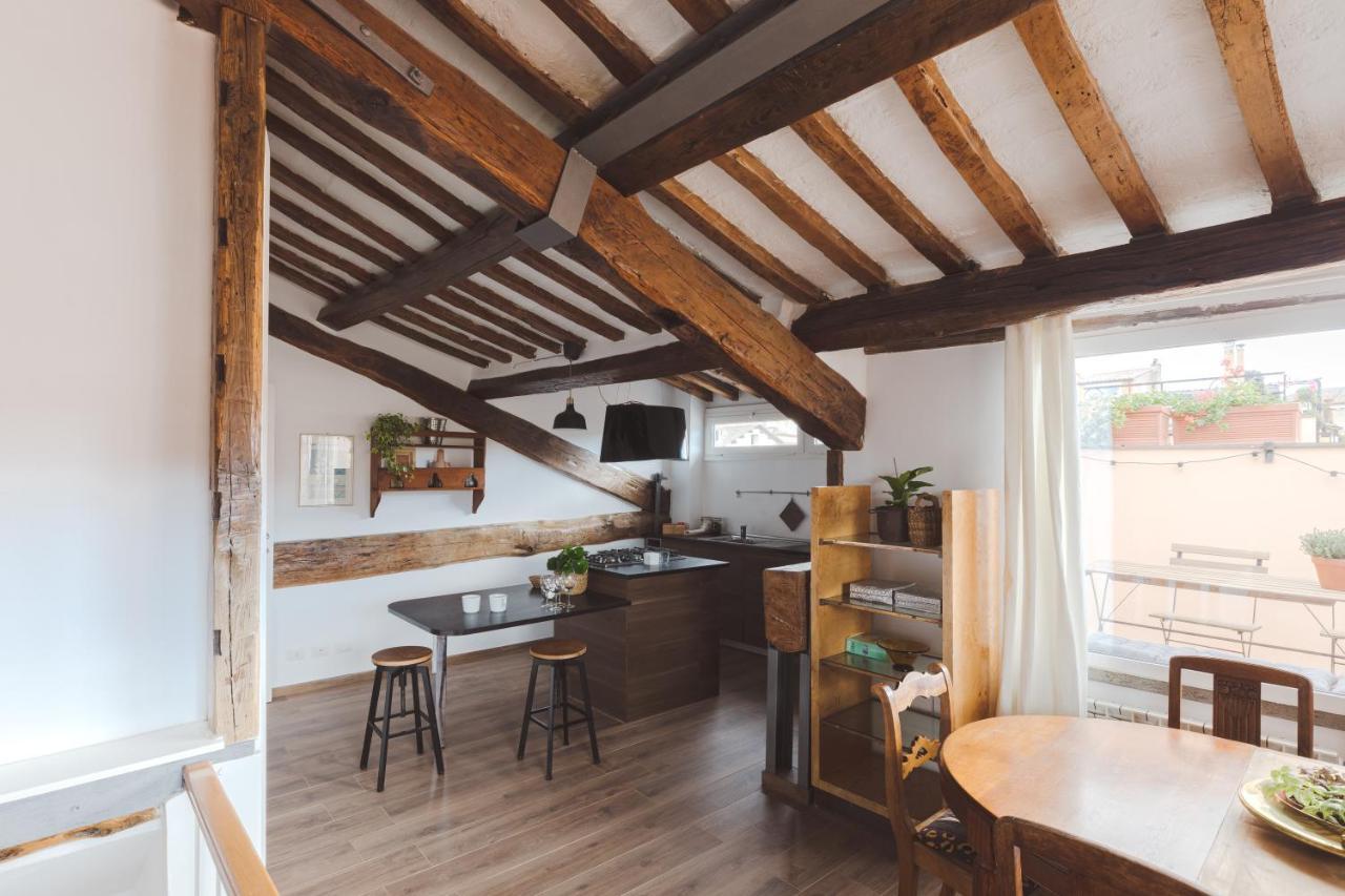 Amazing Penthouse With Terrace And Rooftop In Trastevere Rome Bagian luar foto