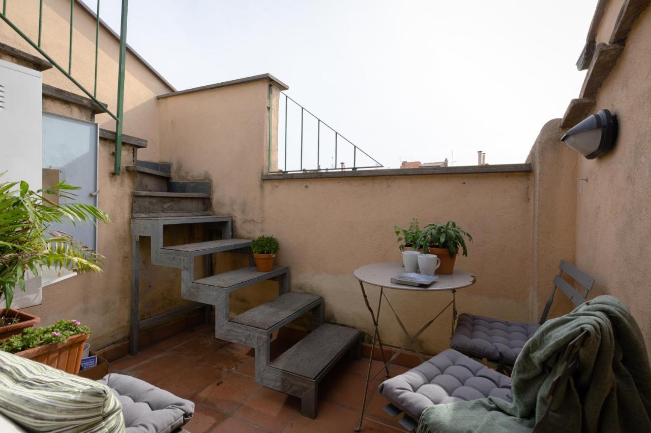 Amazing Penthouse With Terrace And Rooftop In Trastevere Rome Bagian luar foto