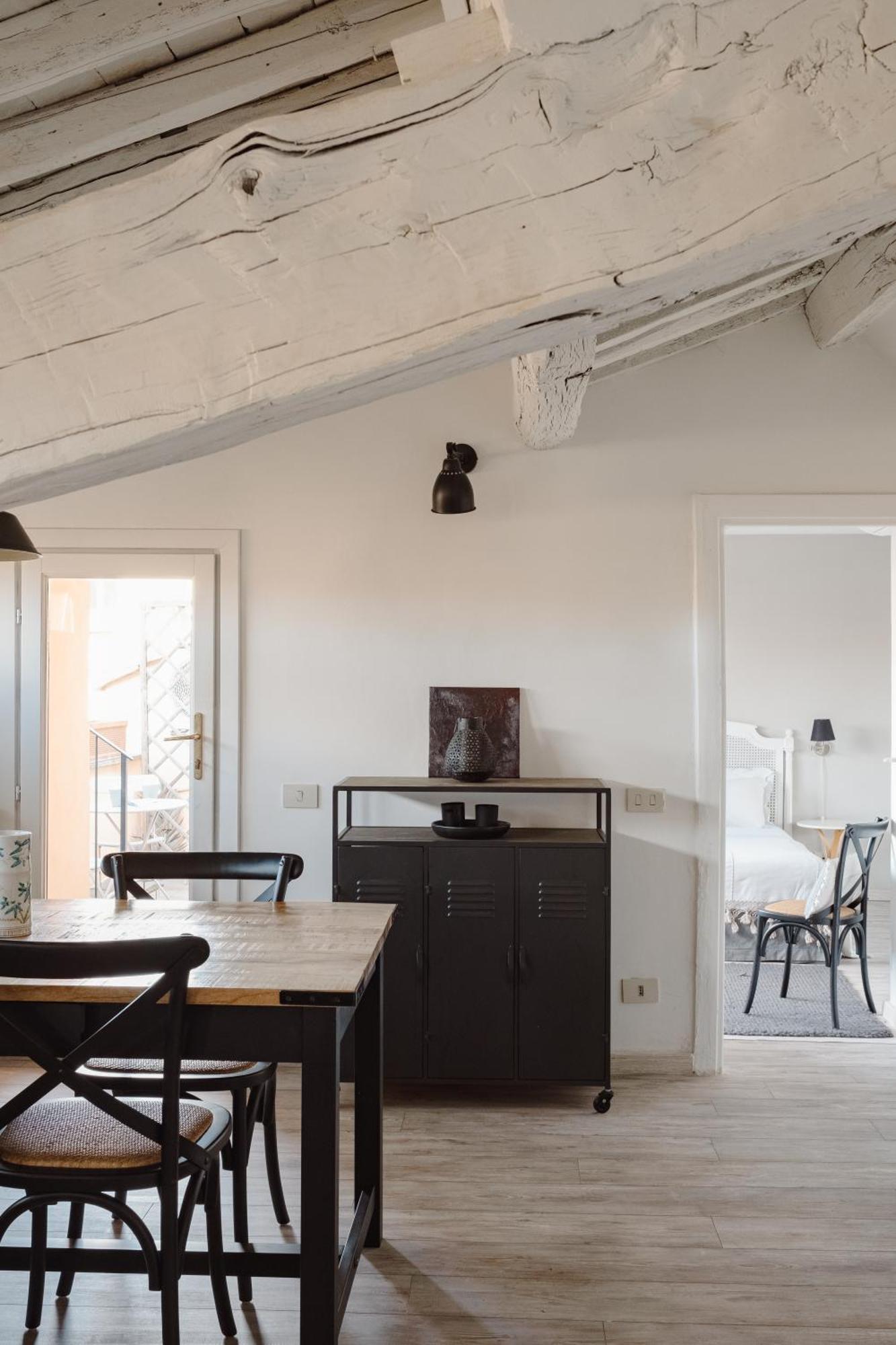 Amazing Penthouse With Terrace And Rooftop In Trastevere Rome Bagian luar foto